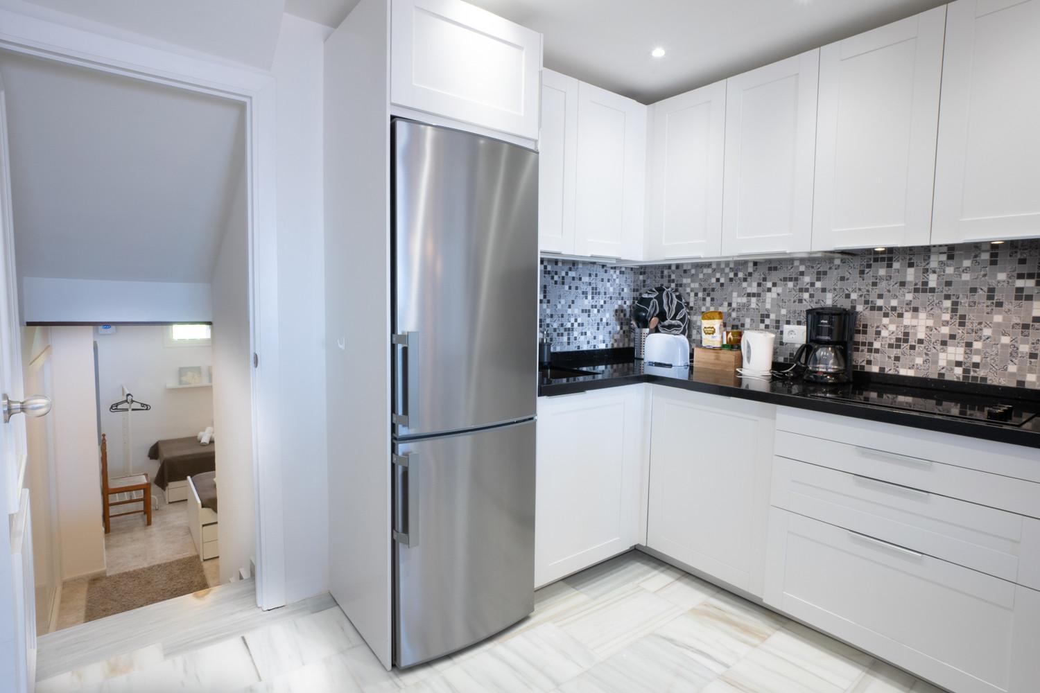 Urb. Alhambra 3 Villa Нерха Екстериор снимка